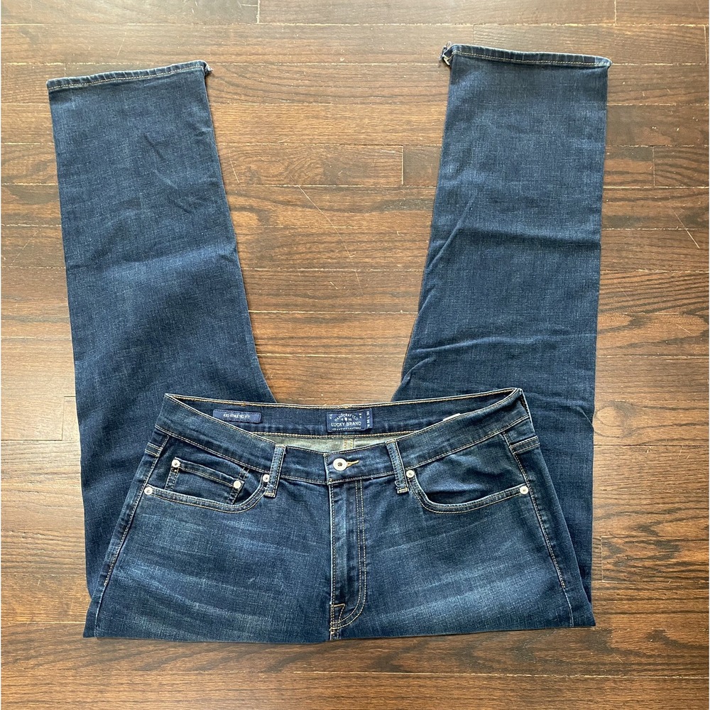 LUCKY BRAND 410 Athletic Fit Straight Leg Blue Denim Jeans Mens Size 36x30 *FLAW